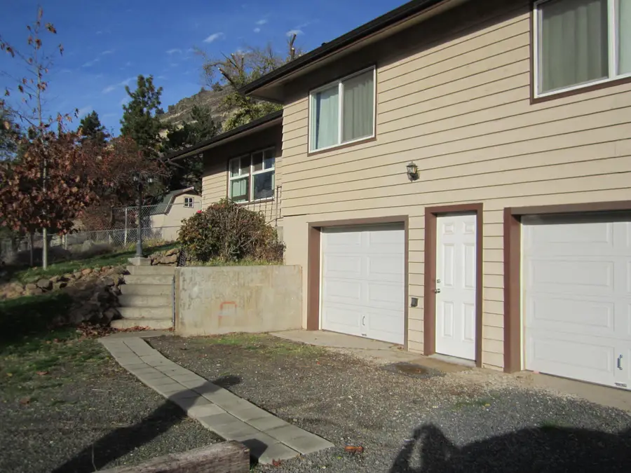 5311 Uhrmann, Klamath Falls, OR 97601 - Image #3