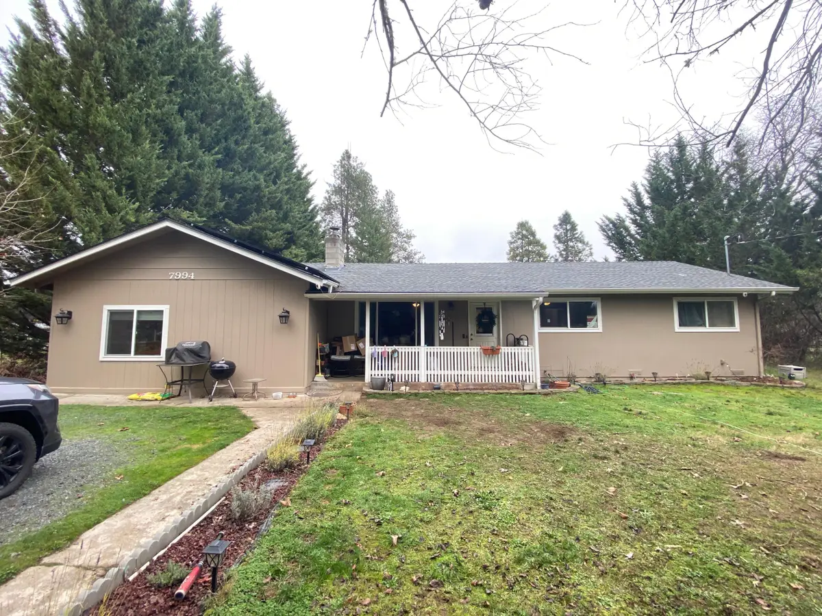 7994 E Evans Creek, Rogue River, OR 97537 - Image #1