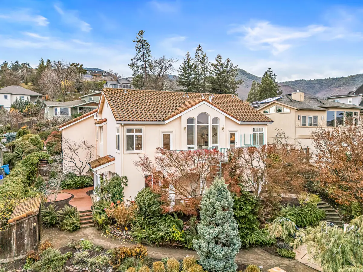 517 Lakota, Ashland, OR 97520 - Image #1