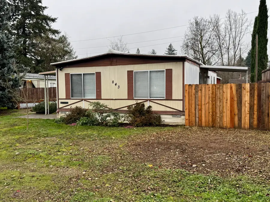 843 Fruitdale, Grants Pass, OR 97527 - Image #3