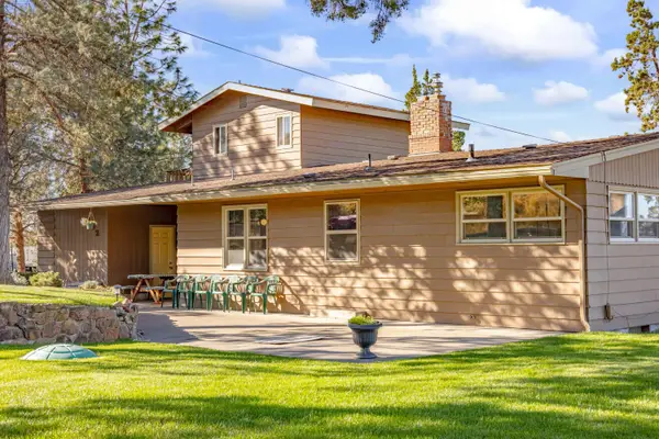 402 Claremont, Madras, OR 97741