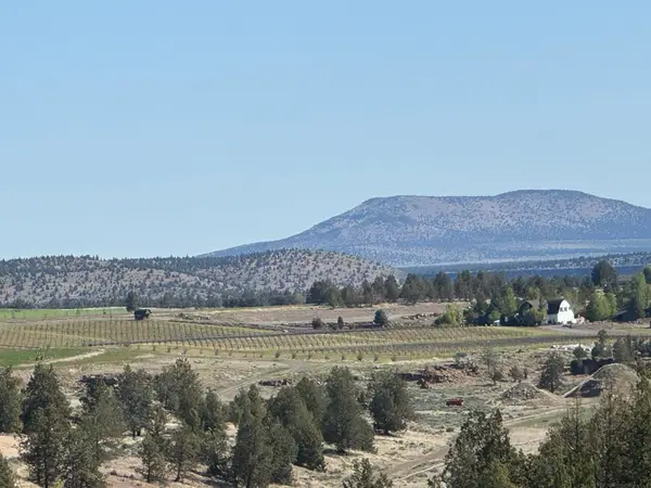 69800 NW Lower Valley Drive Nw, Terrebonne, OR 97760