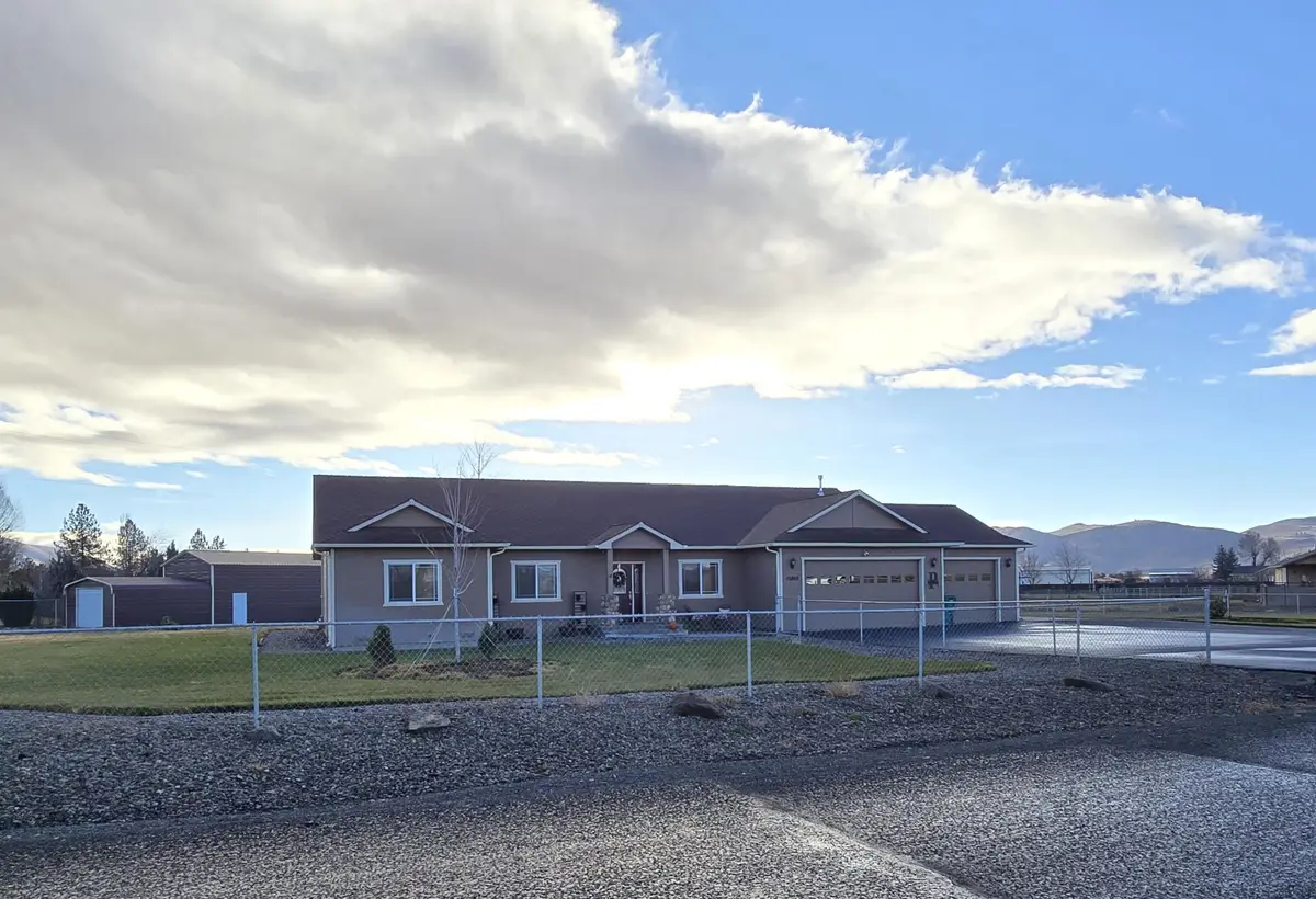 10809 Washburn, Klamath Falls, OR 97603 - Image #1