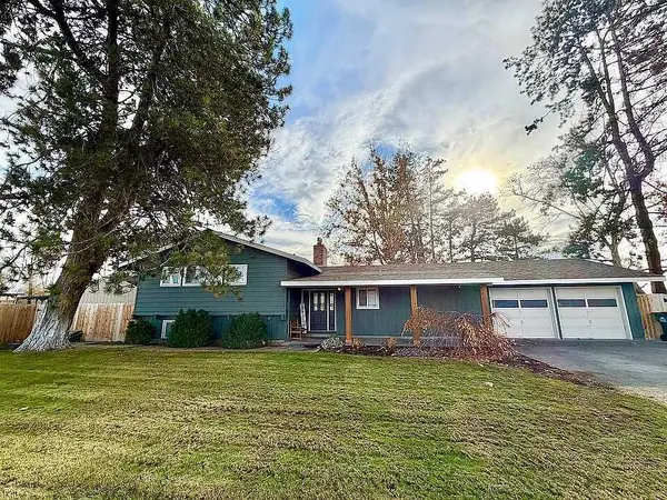 825 W Ridgeway, Hermiston, OR 97838