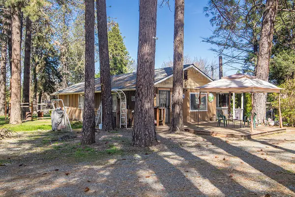 577 Galice, Merlin, OR 97532