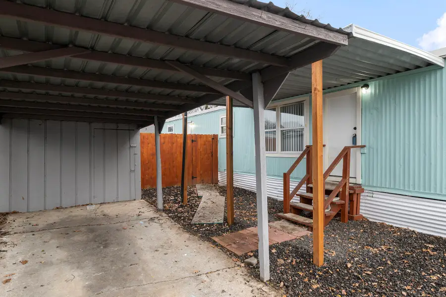 414 Stevens, Eagle Point, OR 97524 - Image #3