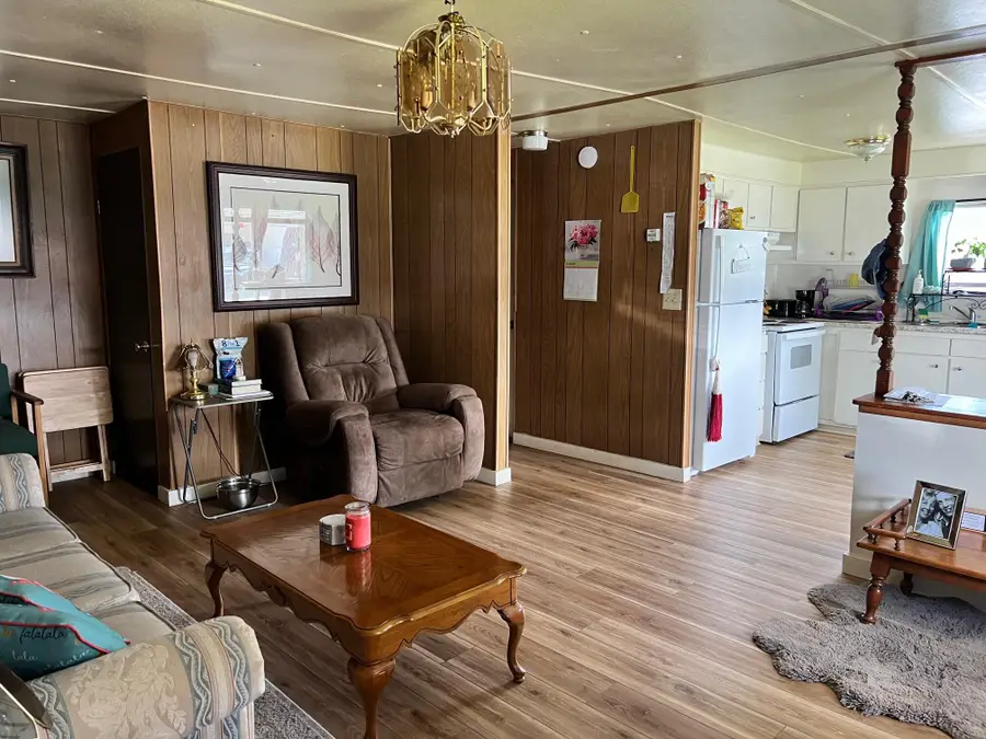 1246 N Second, Gold Hill, OR 97525 - Image #2