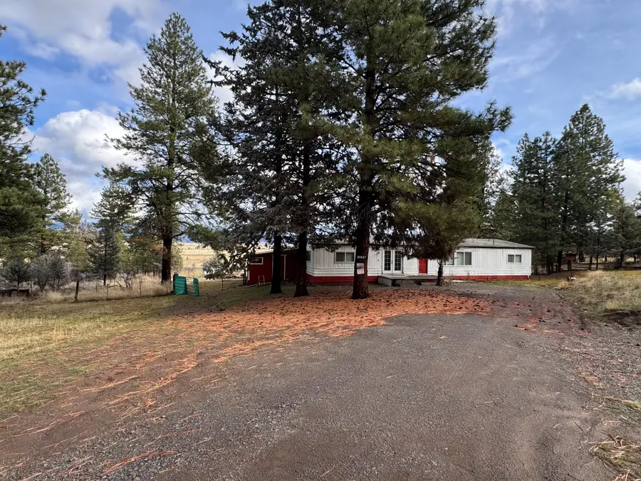 21657 Pinecrest, Bly, OR 97622 - Image #2