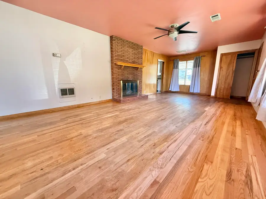 1407 California, Klamath Falls, OR 97601 - Image #2