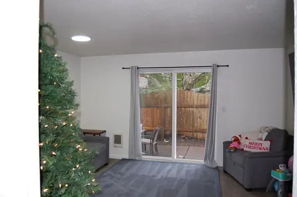 2240 Maplewood S, Salem, OR 97306