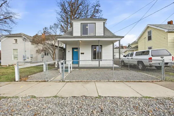 606 SW 2nd, Pendleton, OR 97801