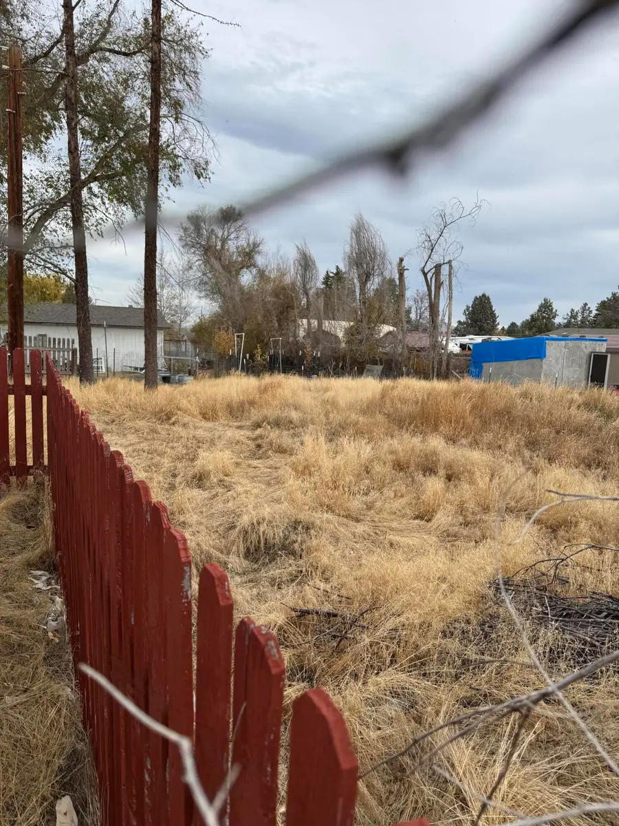 3775 NW Poplar, Redmond, OR 97756 - Image #3