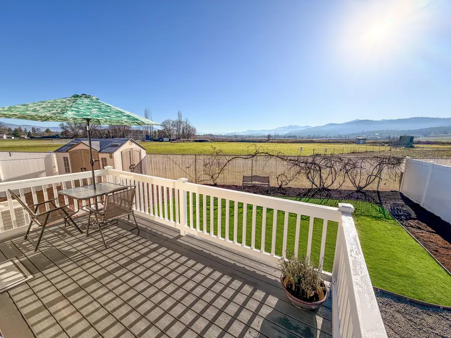 4425 W Main, Medford, OR 97501 - Image #2