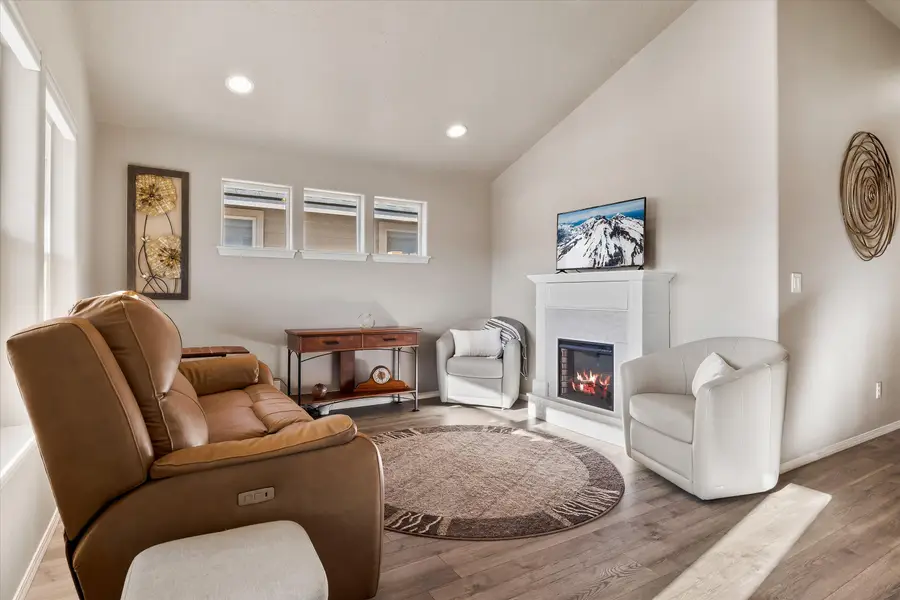 2565 NW Teak, Redmond, OR 97756 - Image #3