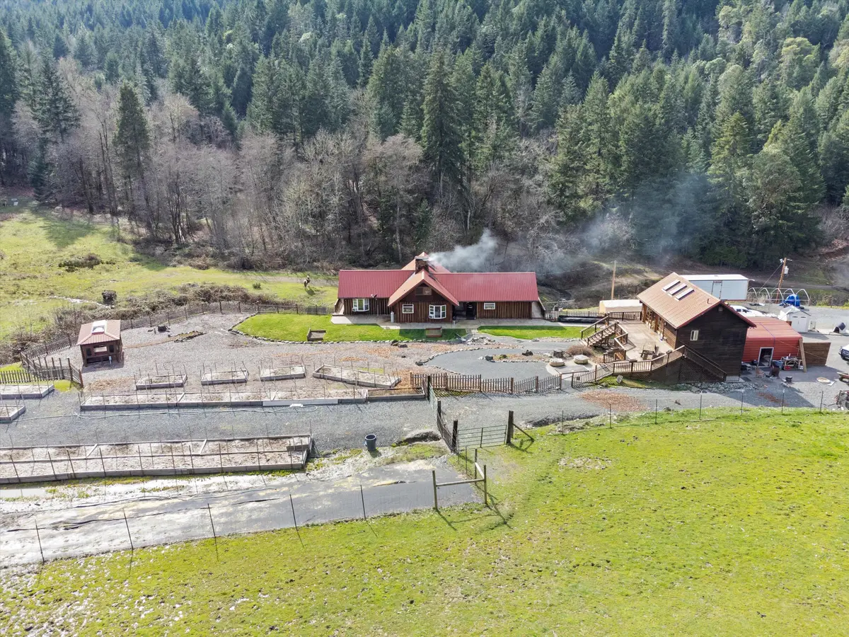 928 N Old Stage Road, Wolf Creek, OR 97497 - #1