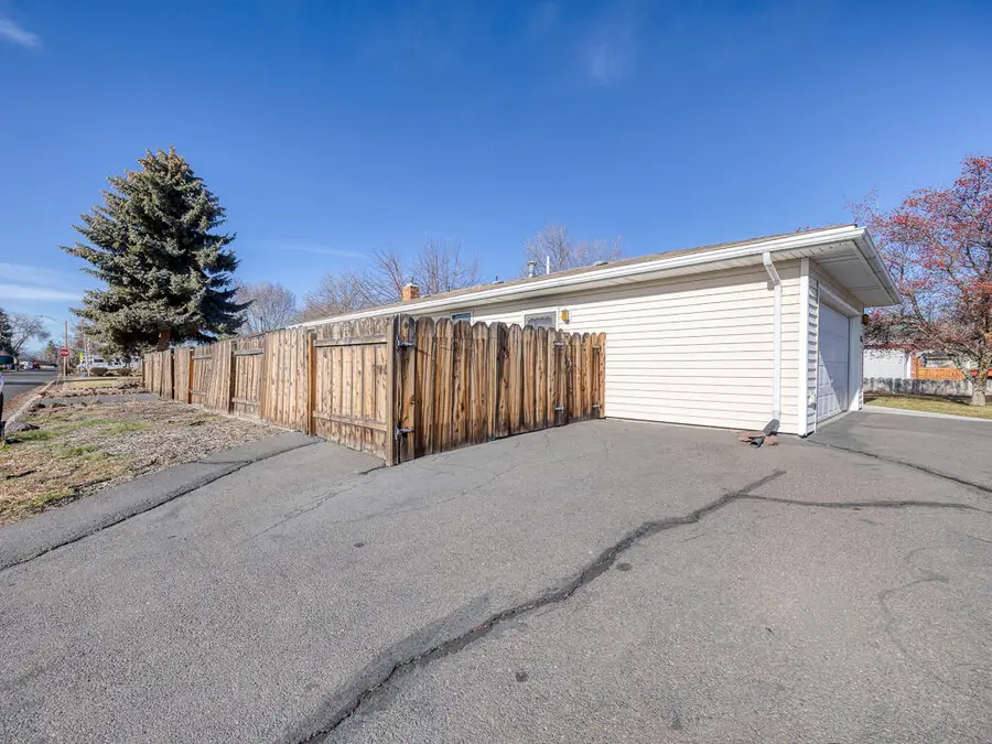 5522 Knightwood, Klamath Falls, OR 97603 - Image #2