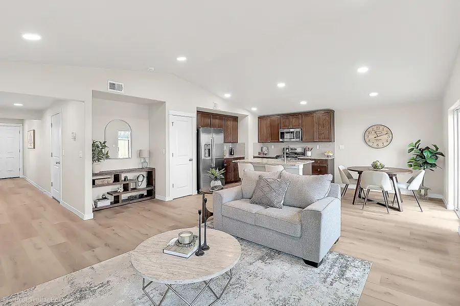 1802 Dragon Tail, Medford, OR 97504 - Image #3