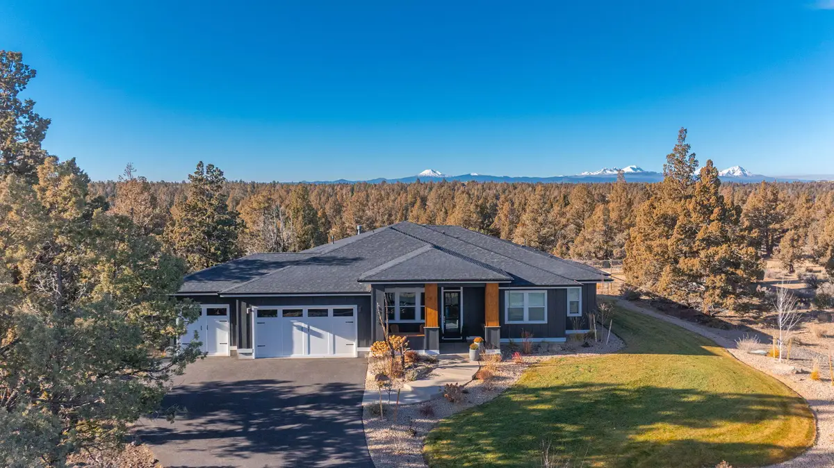 60515 Ward, Bend, OR 97702 - Image #1