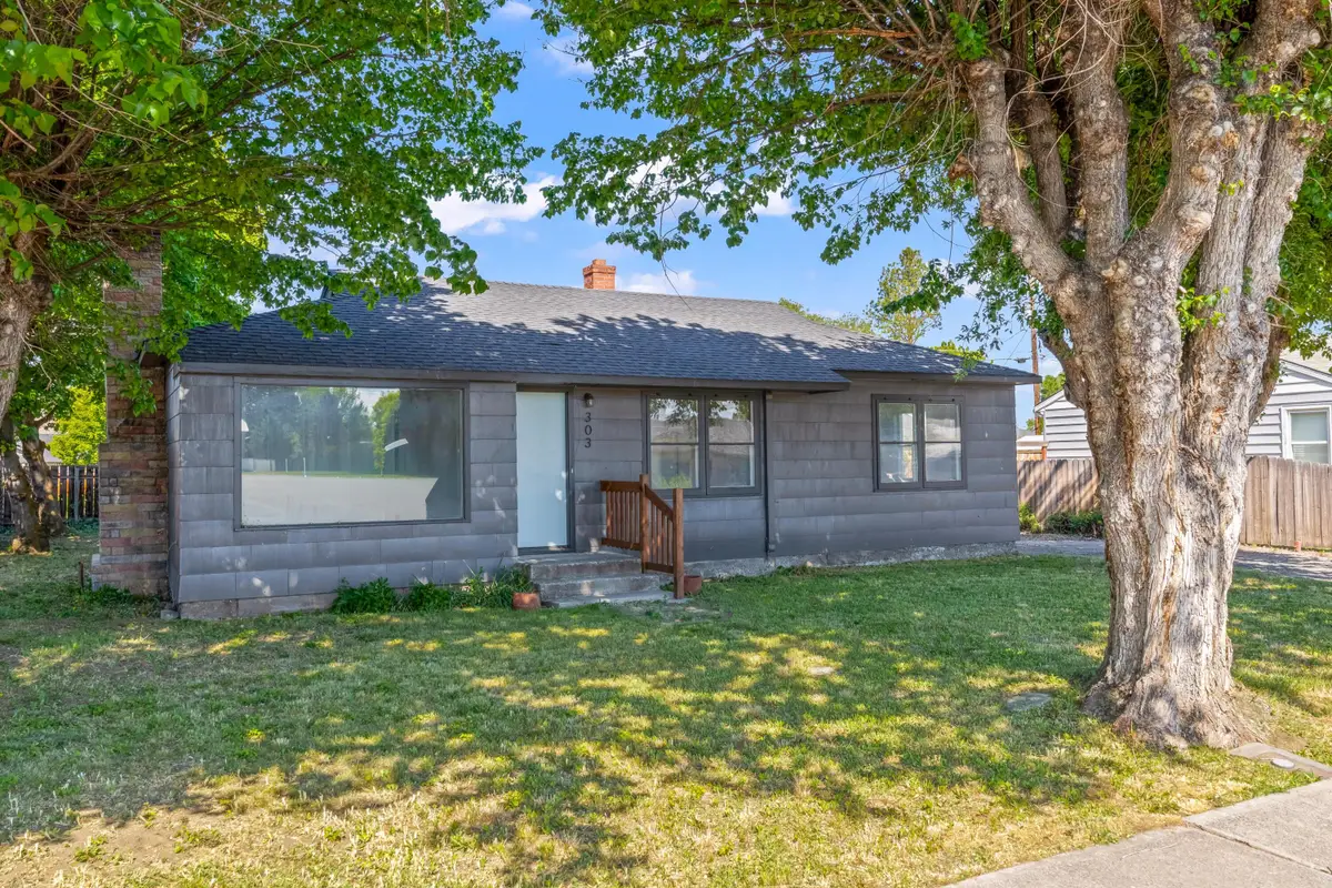 303 SW Deer Street, Prineville, OR 97754 - #1
