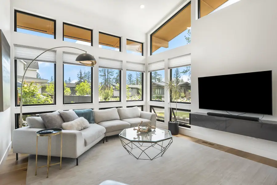 3112 NW Blodgett, Bend, OR 97703 - Image #3