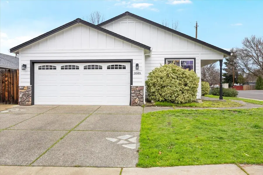 3585 Winter Run, White City, OR 97503 - Image #2