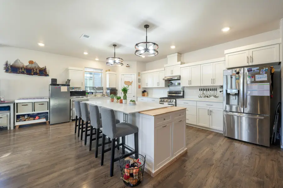 641 NE Union Loop, Prineville, OR 97754 - #3