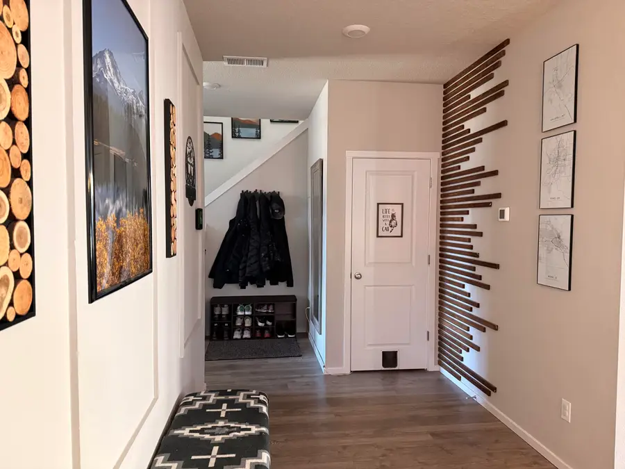 20632 Kira, Bend, OR 97702 - Image #2