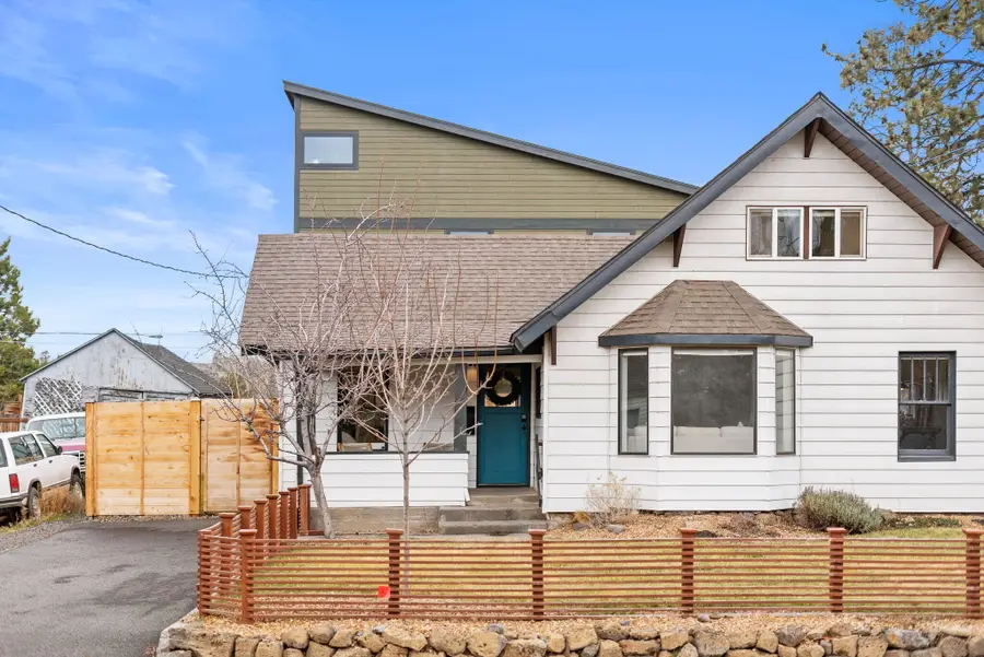 145 NW Jefferson Place, Bend, OR 97703 - #3