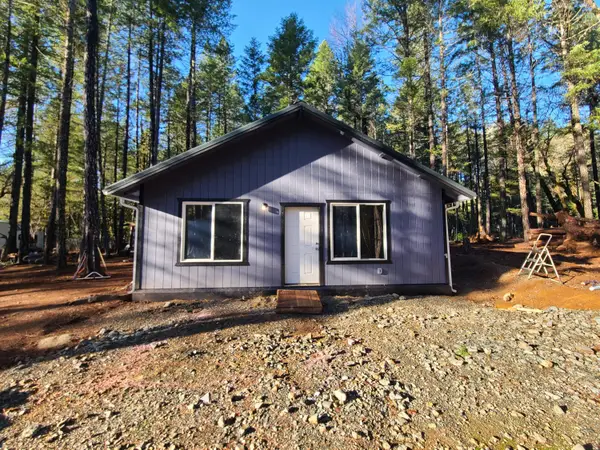 151 Linkhart, Selma, OR 97538