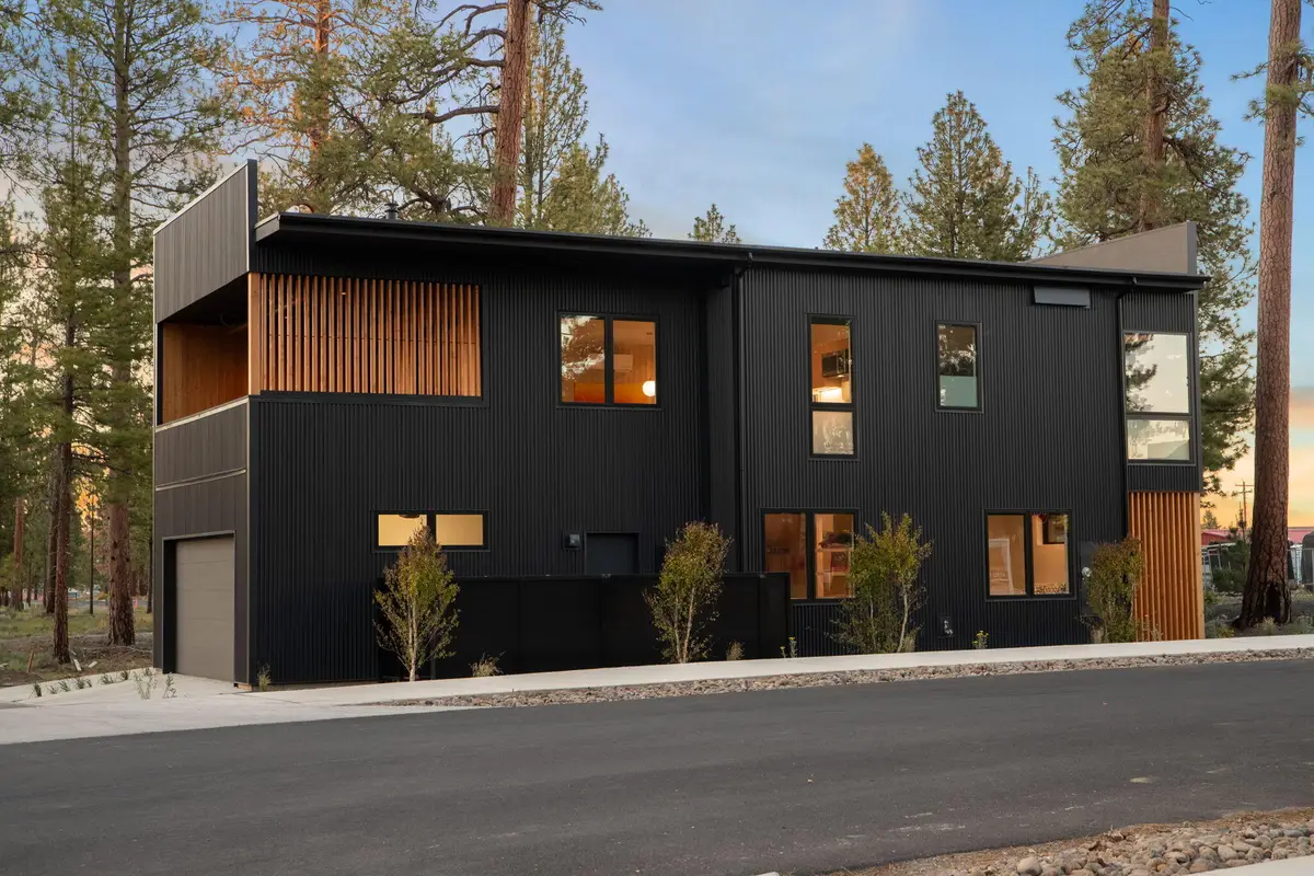 623 W Sisters Park, Sisters, OR 97759 - Image #1