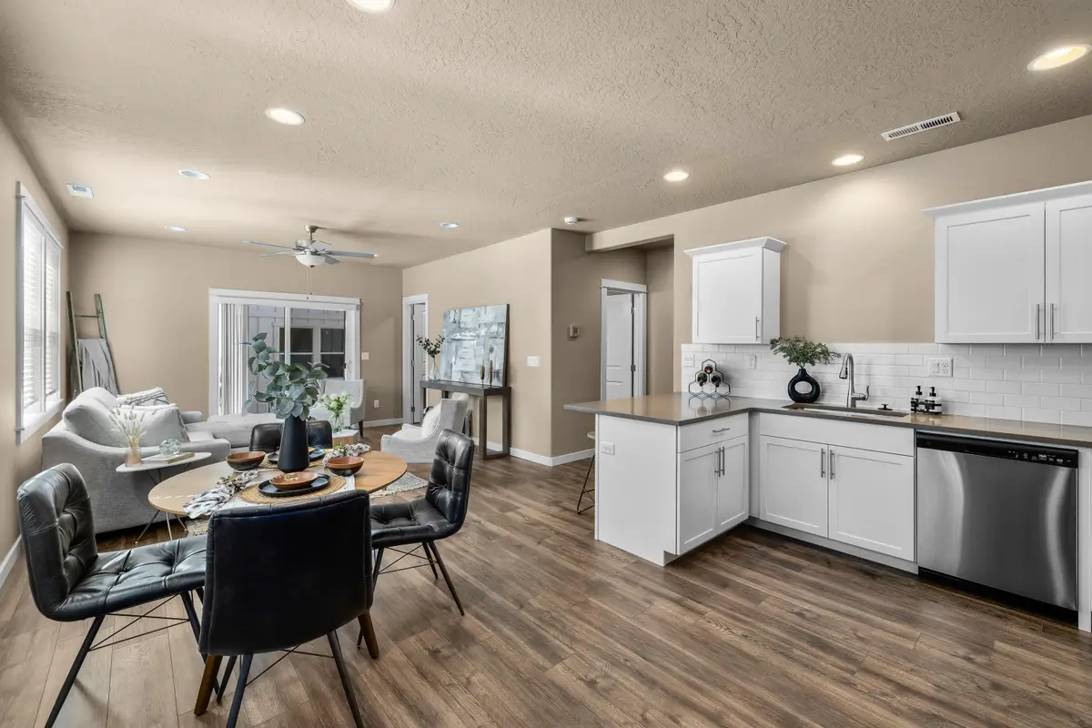 3470 NW 7th, Redmond, OR 97756 - Image #1