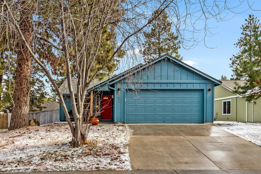 61016 Honkers, Bend, OR 97702 - Image #2