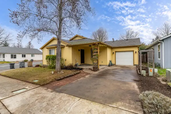 1951 SW Betty, Grants Pass, OR 97526