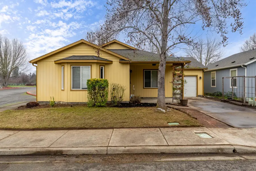 1951 SW Betty, Grants Pass, OR 97526 - Image #2