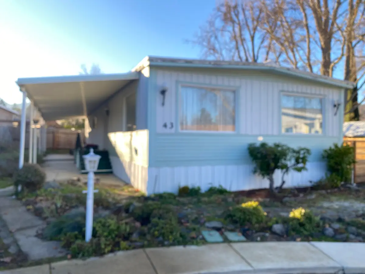 1055 N 5th, Jacksonville, OR 97530 - Image #1