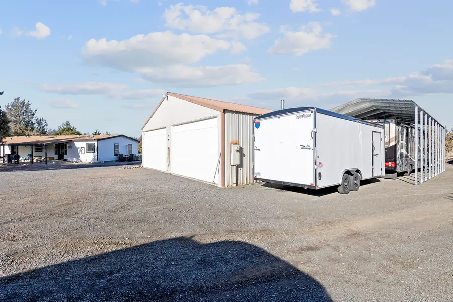 2165 SE Madras, Madras, OR 97741 - Image #2