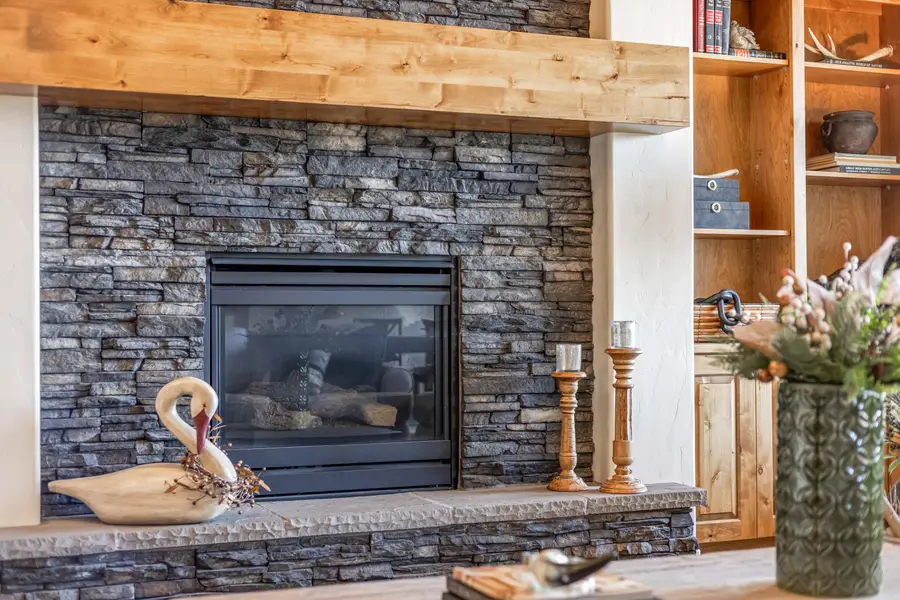 20870 Golden Gate, Bend, OR 97702 - Image #3