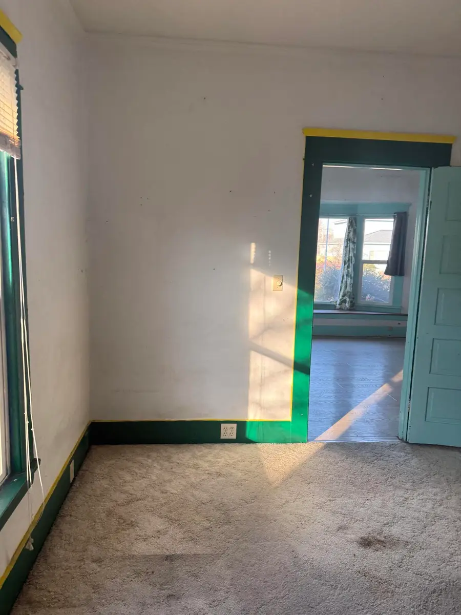 1031 W 10th, Medford, OR 97501 - Image #3