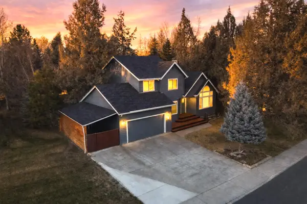789 SE Airpark, Bend, OR 97702
