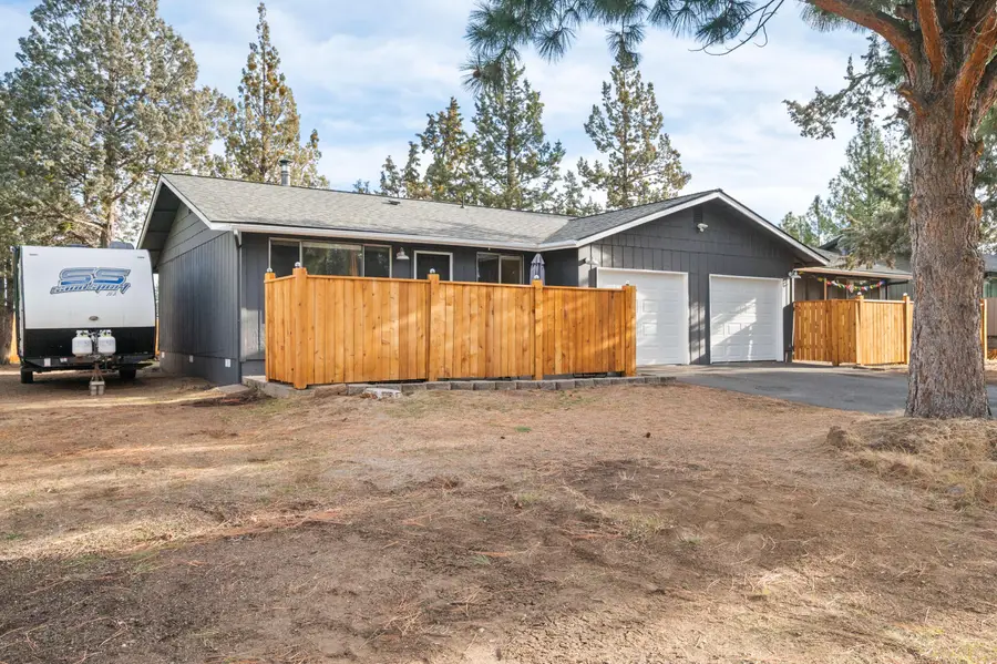 546 SE Centennial, Bend, OR 97702 - Image #2