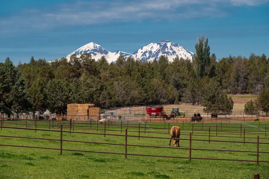 66505 Gerking Market, Bend, OR 97703 - Image #3