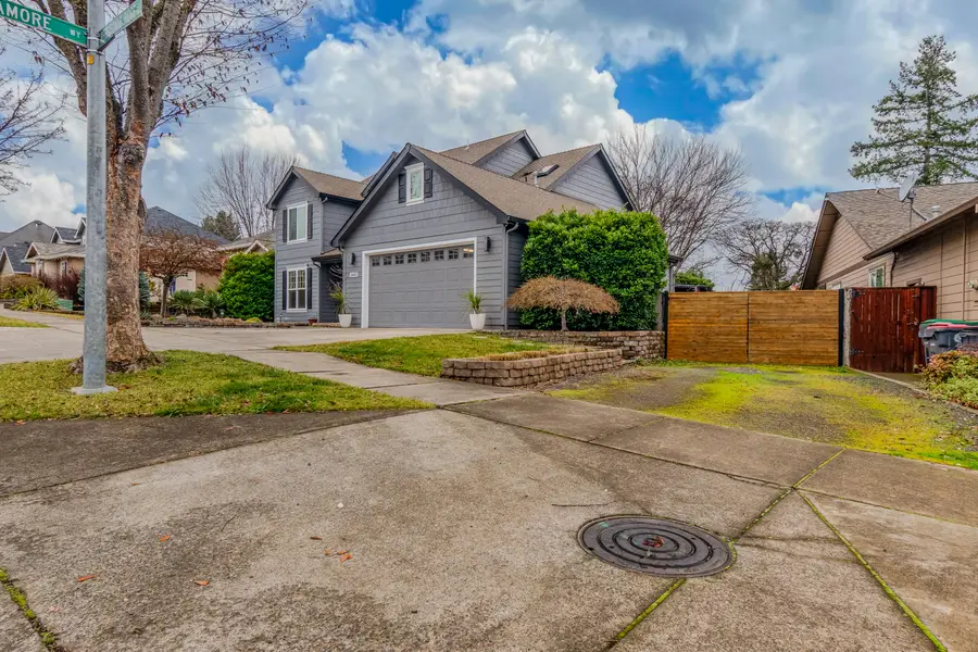 2693 Kerrisdale Ridge, Medford, OR 97504 - Image #3