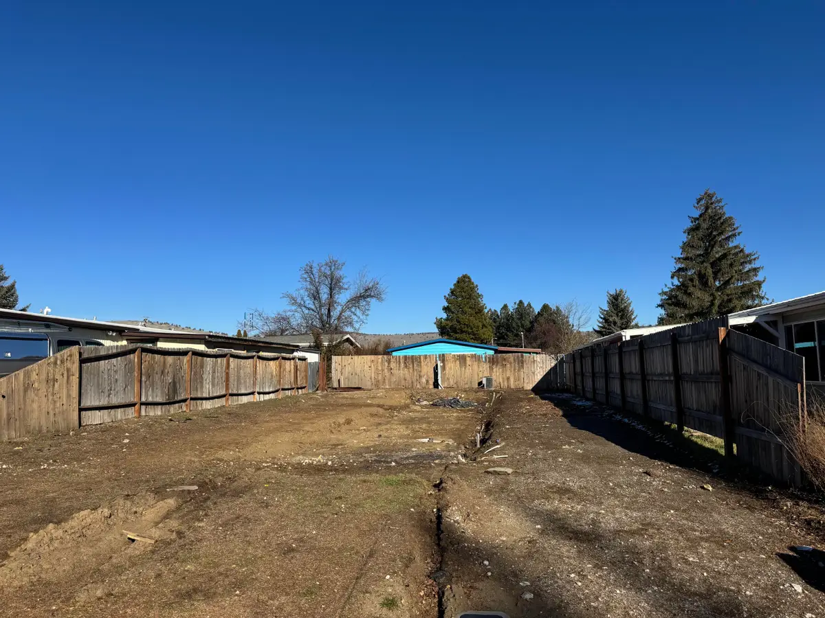 7215 Boyd, Klamath Falls, OR 97603 - Image #1