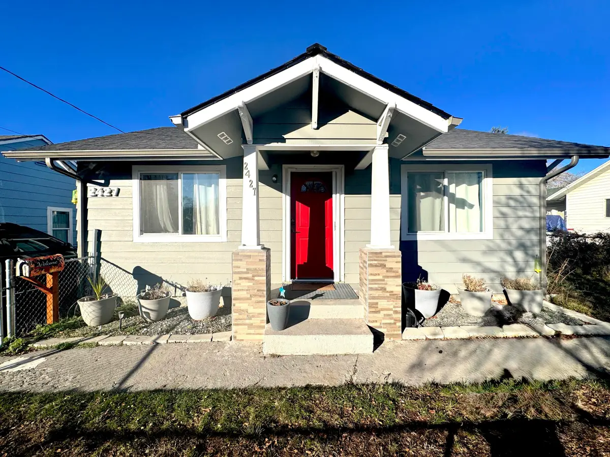 2427 Applegate, Klamath Falls, OR 97601 - Image #1