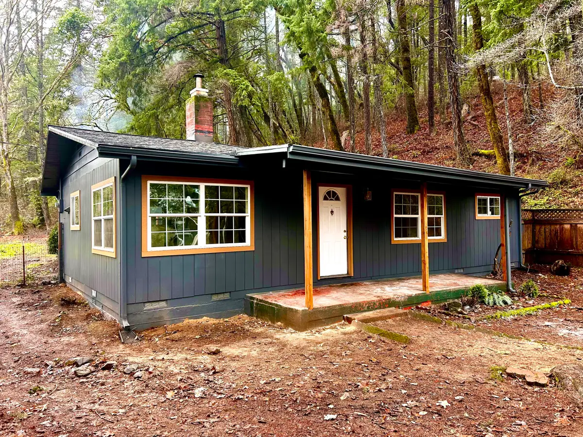 191 Dutcher Creek, Grants Pass, OR 97527 - Image #1