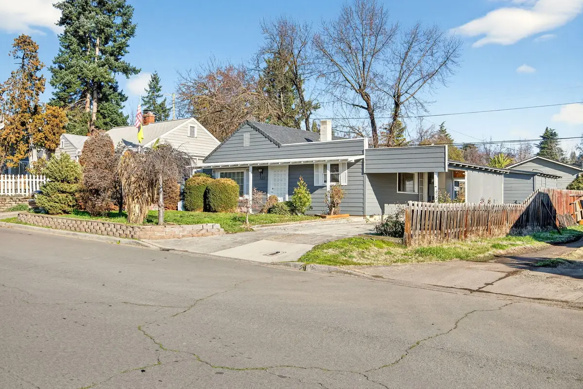 522 Pearl, Medford, OR 97504 - Image #1