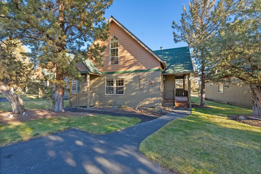 1640 Cinnamon Teal, Redmond, OR 97756 - Image #2