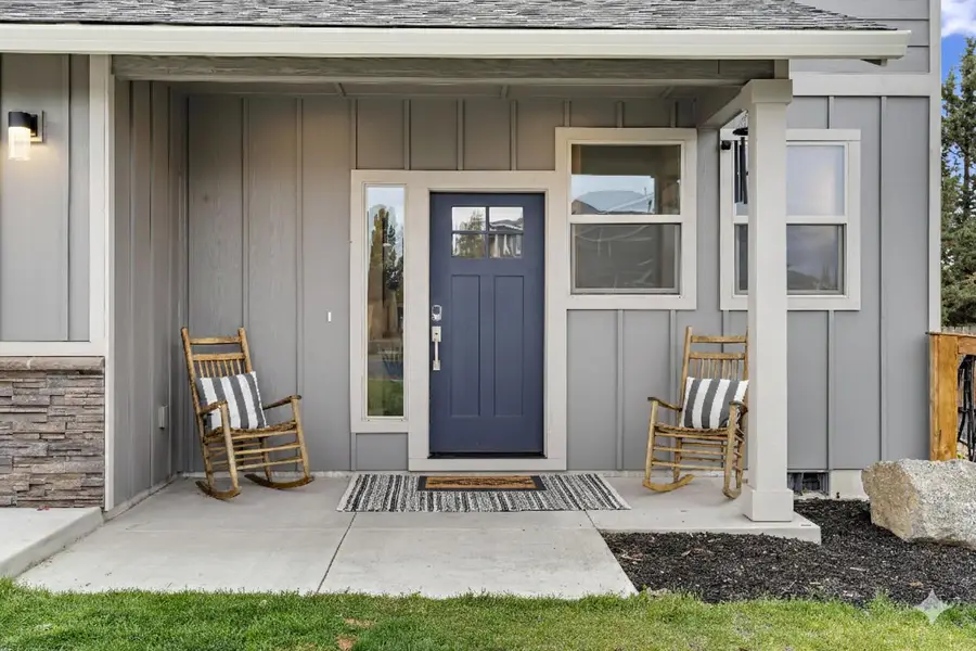 2260 NE Indigo Lane, Bend, OR 97701 - Image #2