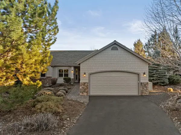 762 Crystal Falls, Redmond, OR 97756