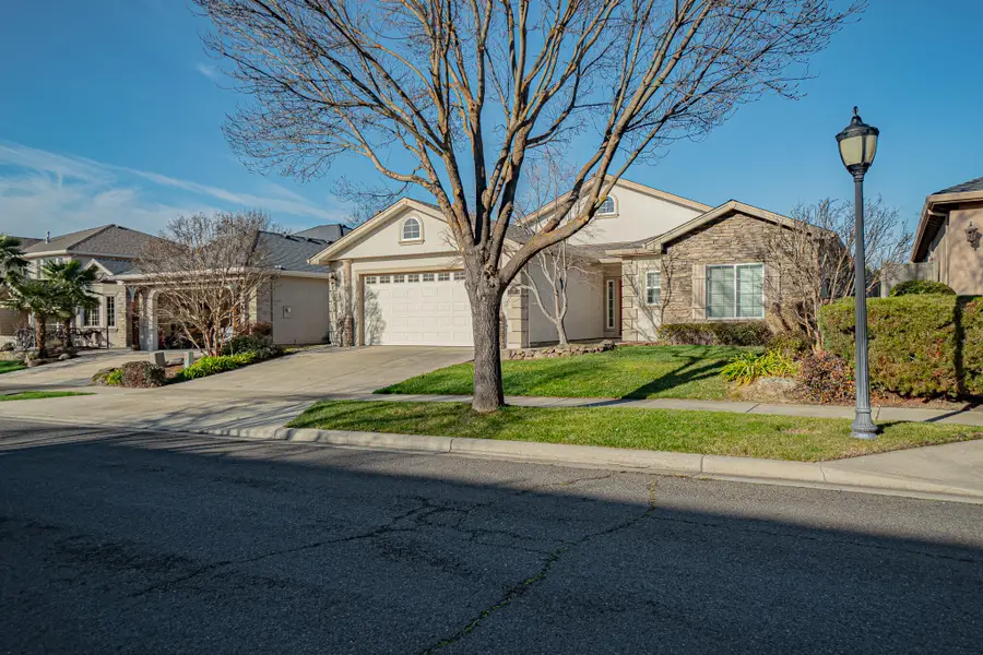 3749 Sherwood Park, Medford, OR 97504 - Image #3